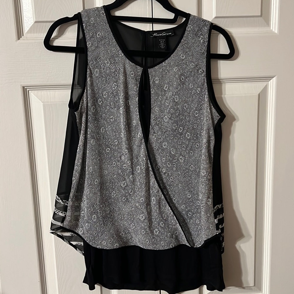 Ladies small Kenneth Cole New York layered tank top.